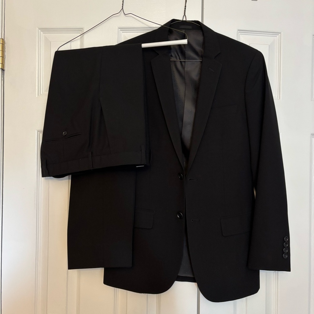 Classic Black Men's Suit